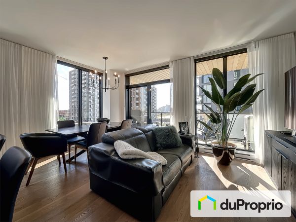 Living Room - 506-3500 boulevard Saint-Elzéar Ouest, Chomedey for sale