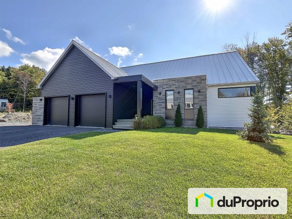 14 chemin du Bruant, Lac-Beauport for sale