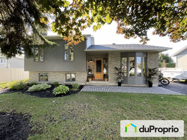 26 rue de la Berge, Ste-Martine for sale