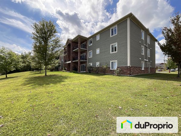 308-2970 rue du Sauvignon, Sherbrooke (Jacques-Cartier) for sale