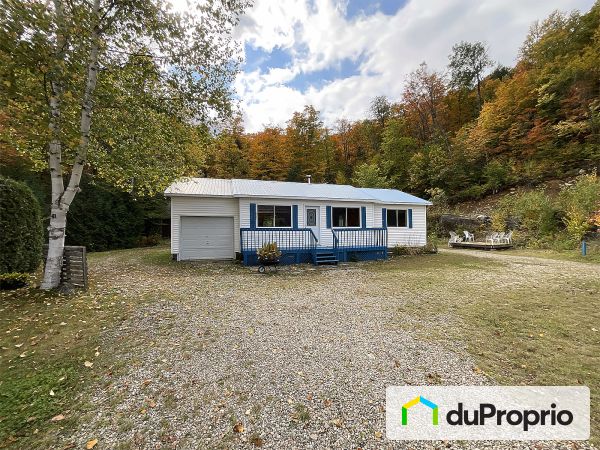 Chalet - 103, chemin du lac aux Loups, Brébeuf à vendre