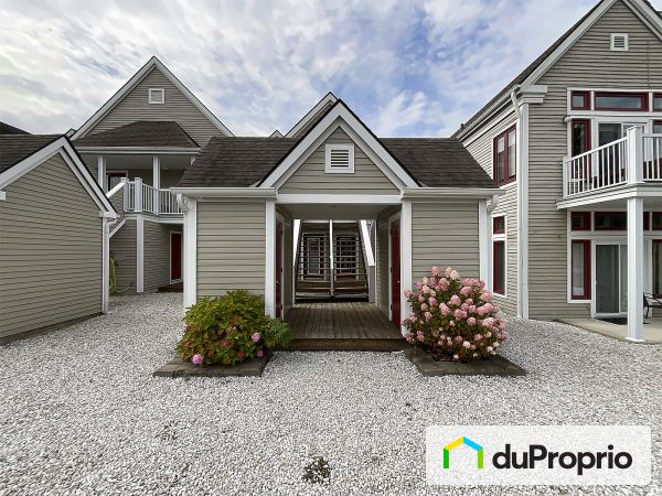 614-24 rue de la Sarcelle, Orford for sale