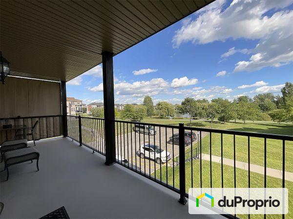 Balcon - 203-440, place du Louvre, Mascouche à vendre