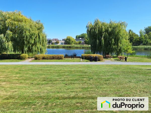 203-440 place du Louvre, Mascouche for sale