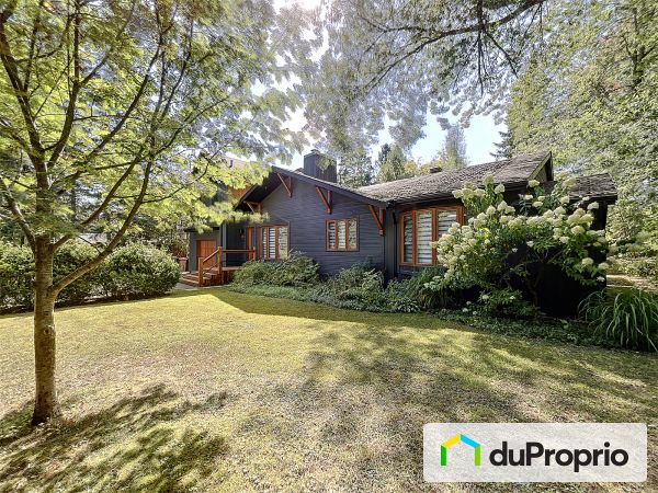 21, avenue Léonie, St-Sauveur à vendre