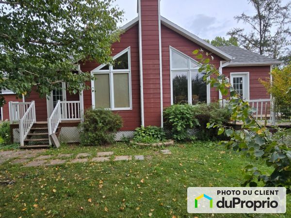 163 boul. Douglas, Gaspé for sale