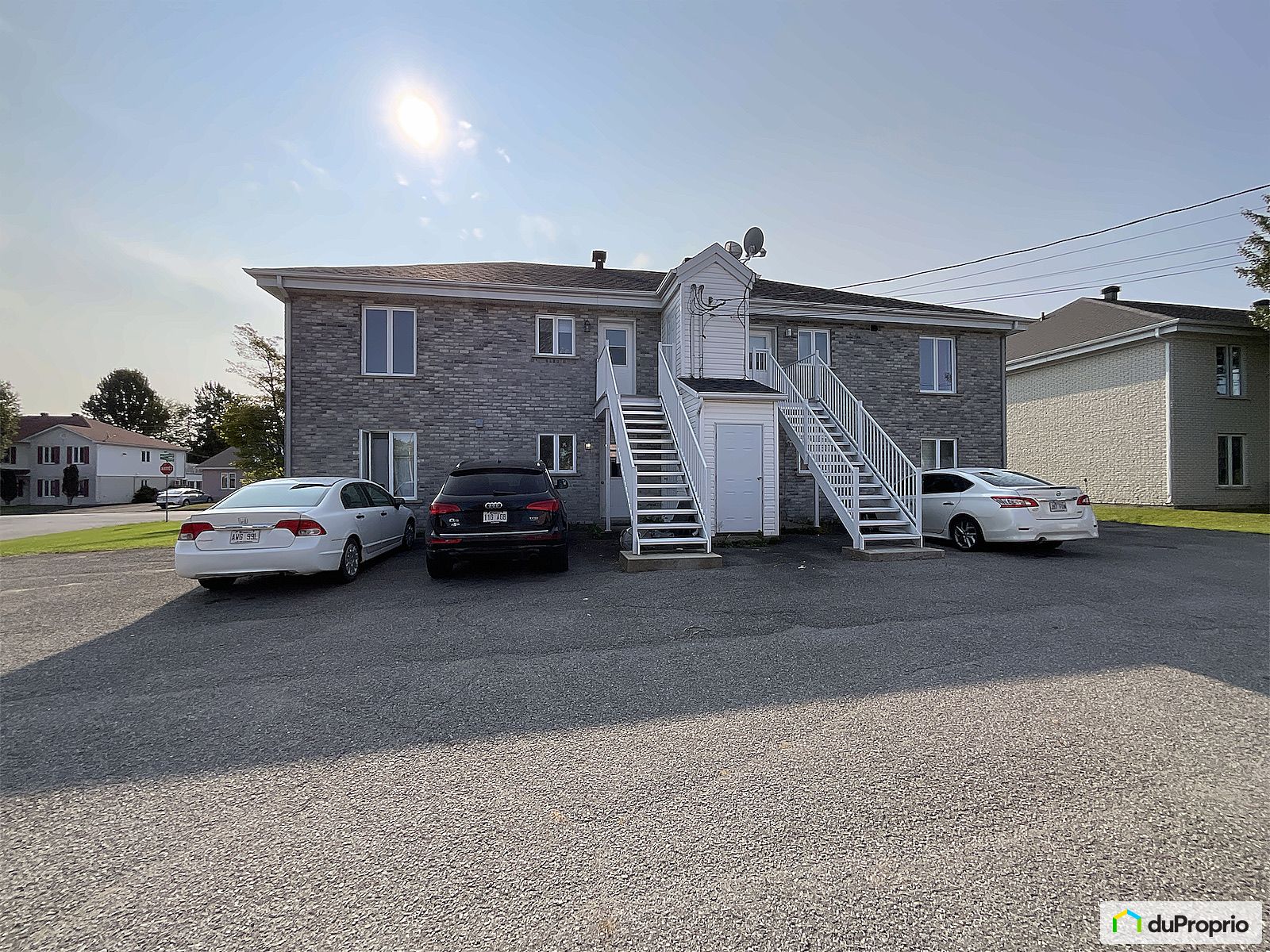1578 1584 Rue Flamand — photo 2
