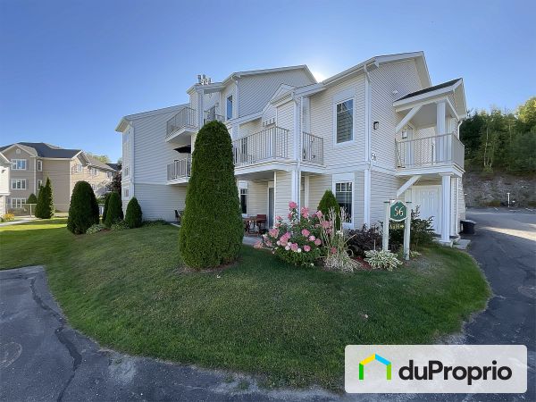 E-56 rue Desjardins, Magog for sale