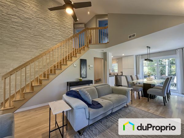 Living Room - 1039 rue des Perdrix, Otterburn Park for sale