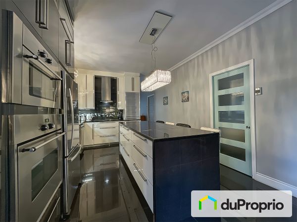 196 rue des Mesanges, Val-des-Sources for sale