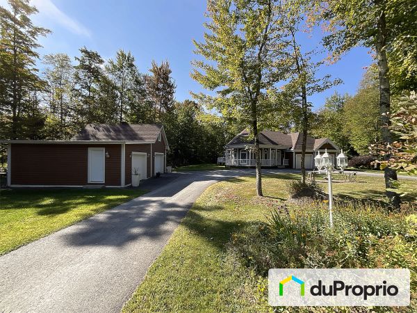 185 chemin Lapointe, Bromont for sale