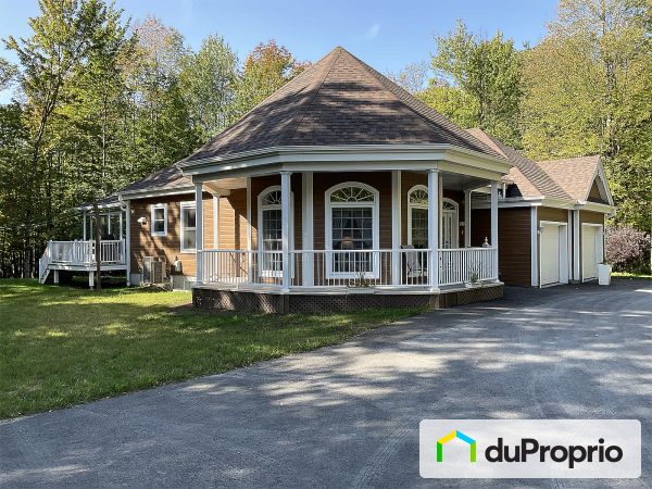 185, chemin Lapointe, Bromont à vendre