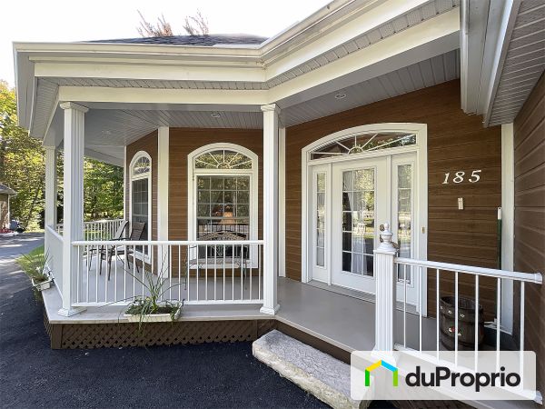185 chemin Lapointe, Bromont for sale