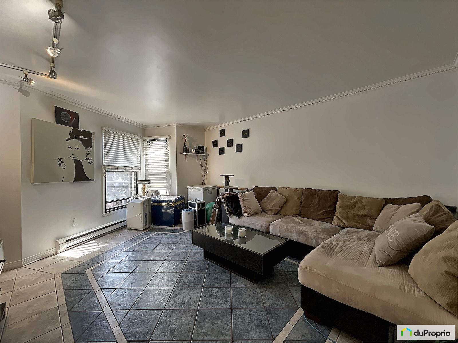 5059 Rue Notre Dame Ouest — photo 1