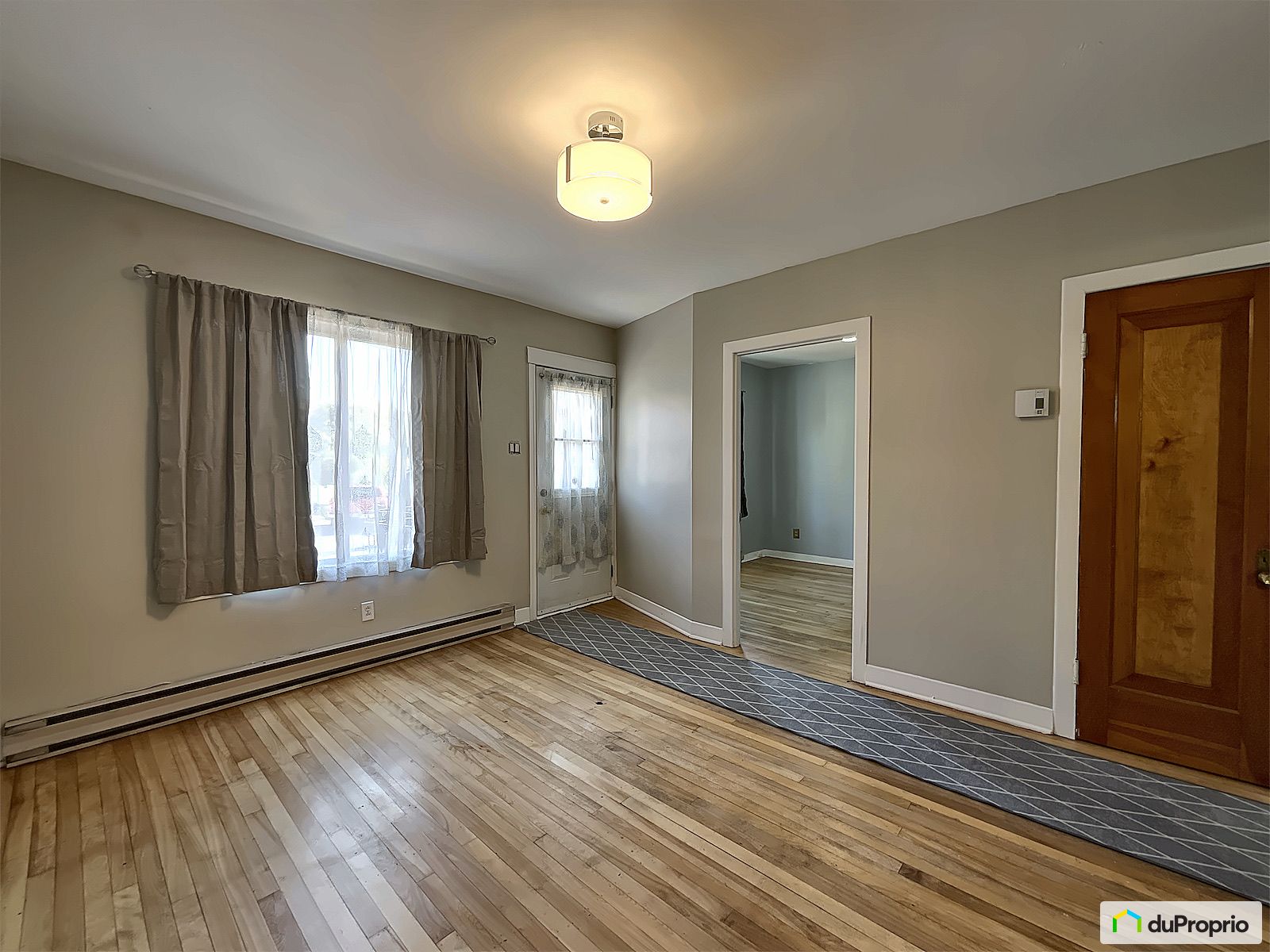 104 Boulevard Levesque Est — photo 3