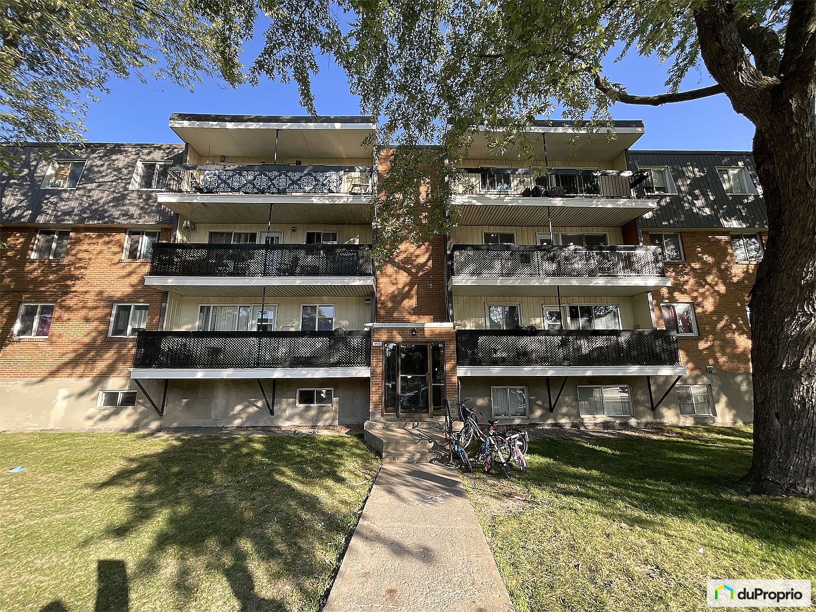 103 6400 Boulevard Milan — photo 1