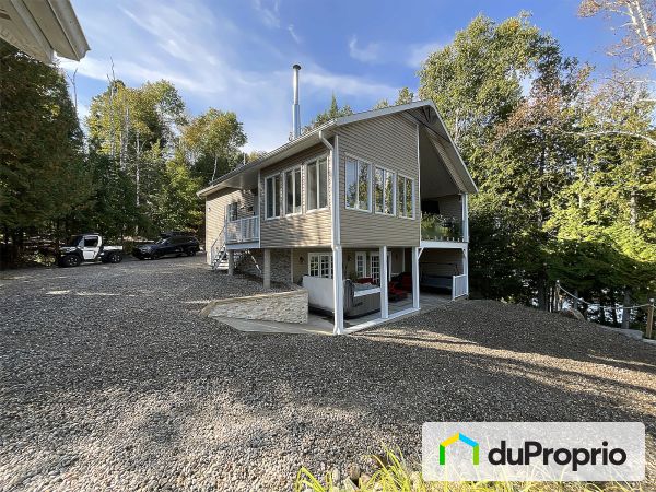 467, chemin des Mésanges, Lac-Simon à vendre