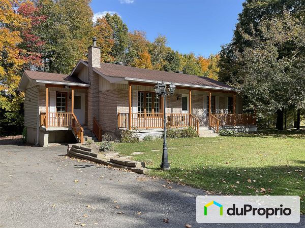 100, rue Yolande, St-Jean-De-Matha à vendre