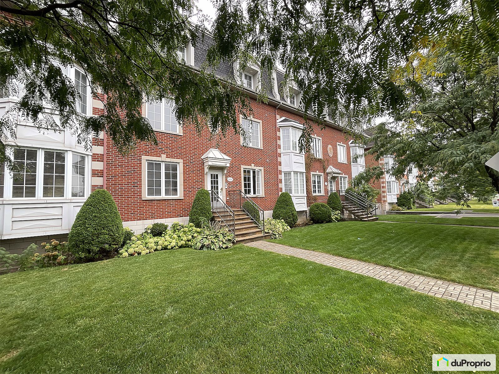 204 14049 Boulevard Cavendish — photo 3