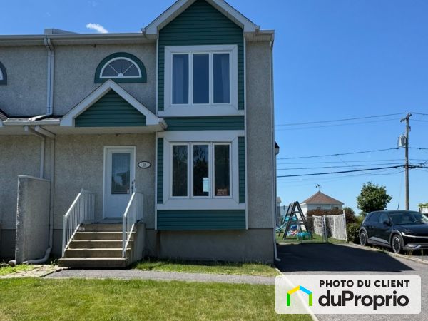 28, De la tramontane, St-Jean-sur-Richelieu (St-Luc) à vendre