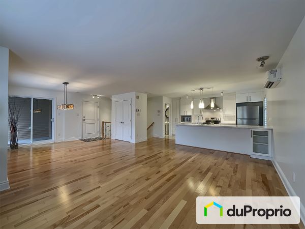 2nd Floor - 5-8090 rue de Londres, Brossard for sale