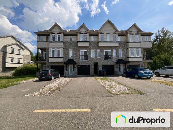 1720 boulevard Maisonneuve, St-Jérôme (Bellefeuille) for sale