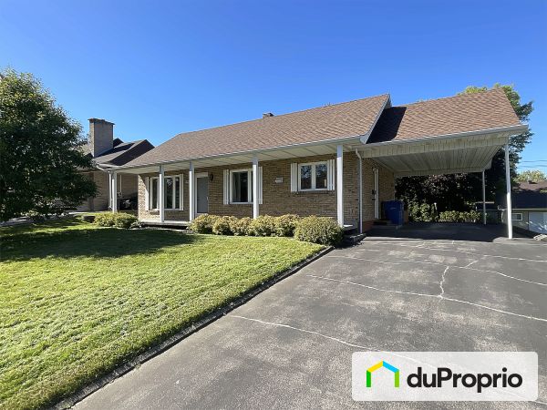 828 rue Graham-Bell, Chicoutimi (Chicoutimi) for sale