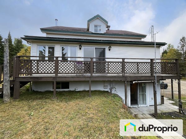 3559-3561-3563 1er rang de Doncaster, Val-David for sale