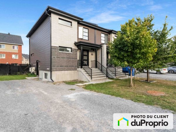 1-2-22, rue de Saint-Petersbourg, Gatineau (Aylmer) à vendre