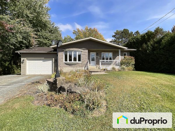 8110 boulevard Saint-Joseph, Drummondville (Drummondville) for sale