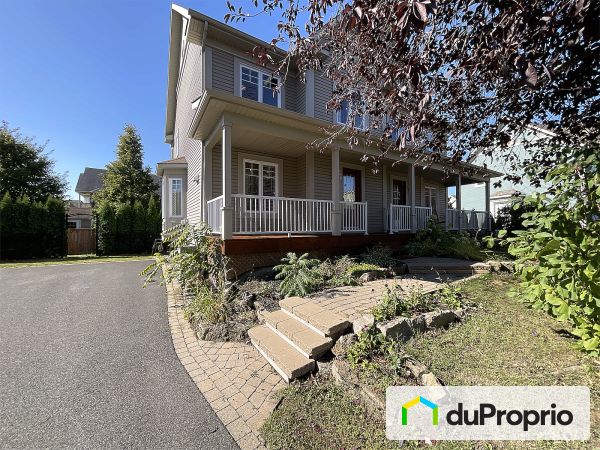 826, rue George-Westinghouse, Mont-St-Hilaire à vendre