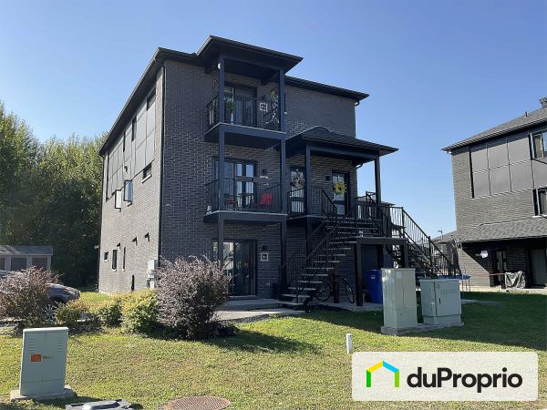 3-38, rue William-Kelly, Gatineau (Buckingham) à vendre