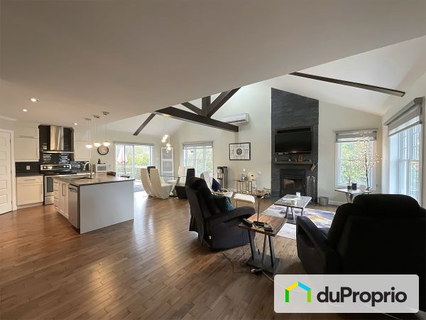 130 rue Bellevue, Hudson for sale