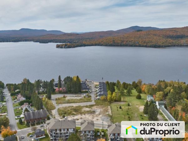 104-289 rue Principale, St-Donat à vendre