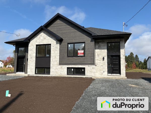 123 rue du Menuisier, St-Lazare-De-Bellechasse for sale