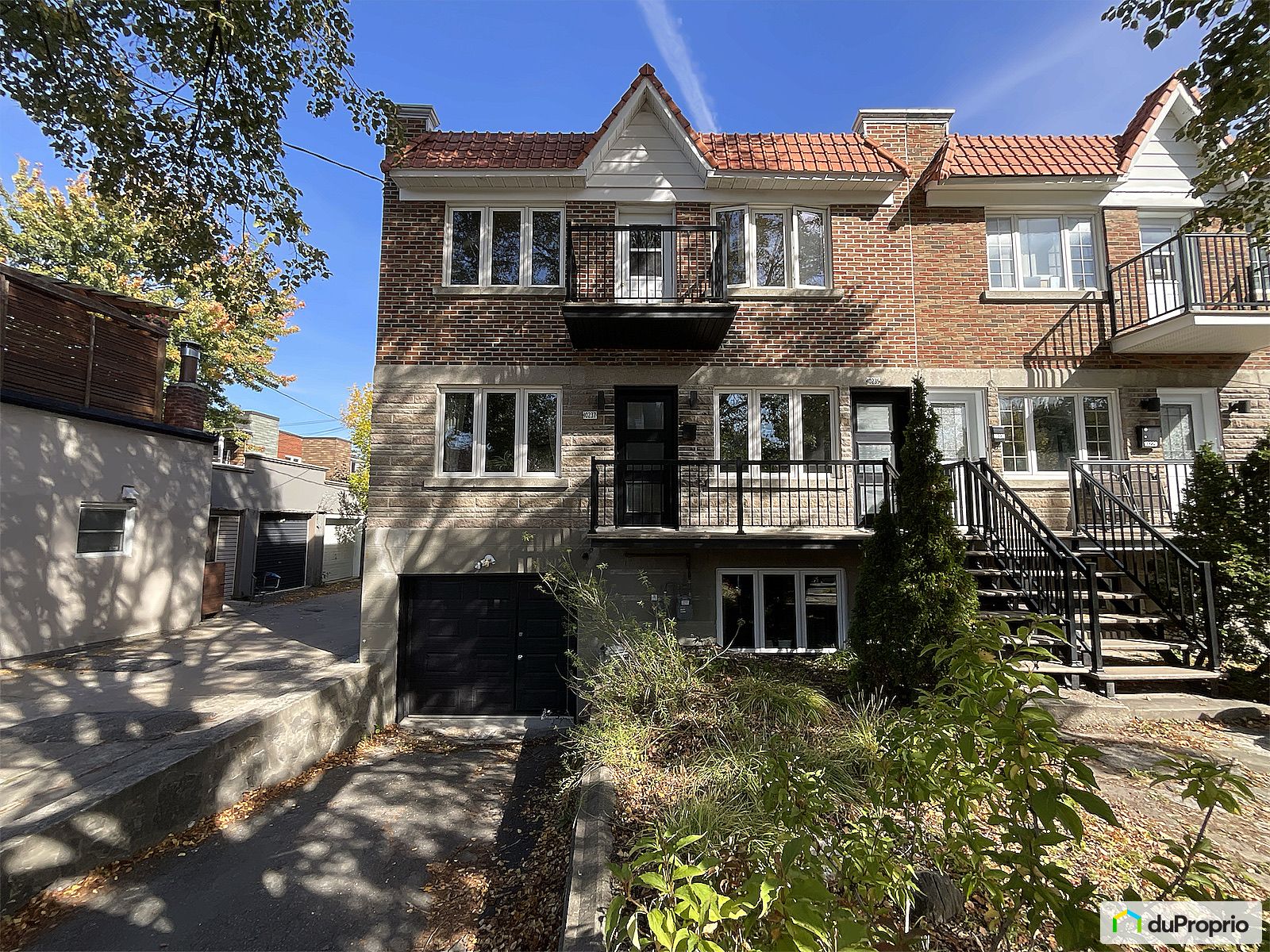 値下済 Duplex Custom Designed Cases70×30×67 Duplex for sale Ahuntsic / Cartierville 3 bedrooms 2 bathrooms