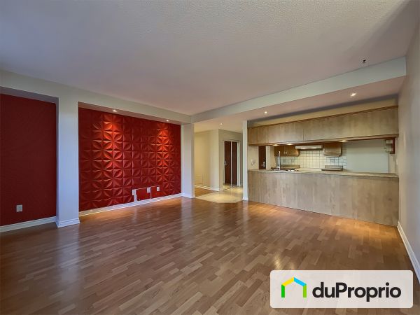Salon - 308-255, rue de Verchères, Longueuil (Greenfield Park) à vendre