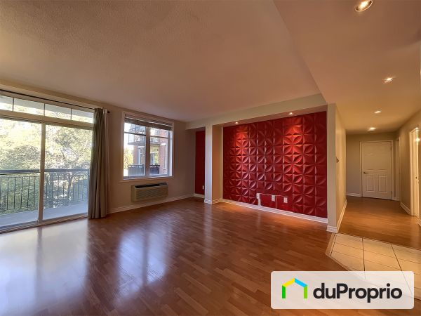 Living Room - 308-255 rue de Verchères, Longueuil (Greenfield Park) for sale