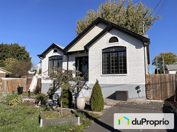 26, 3e Avenue, Delson à vendre