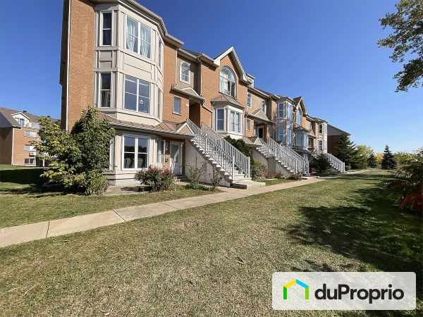 E-9694 rue Riverin, Brossard for sale