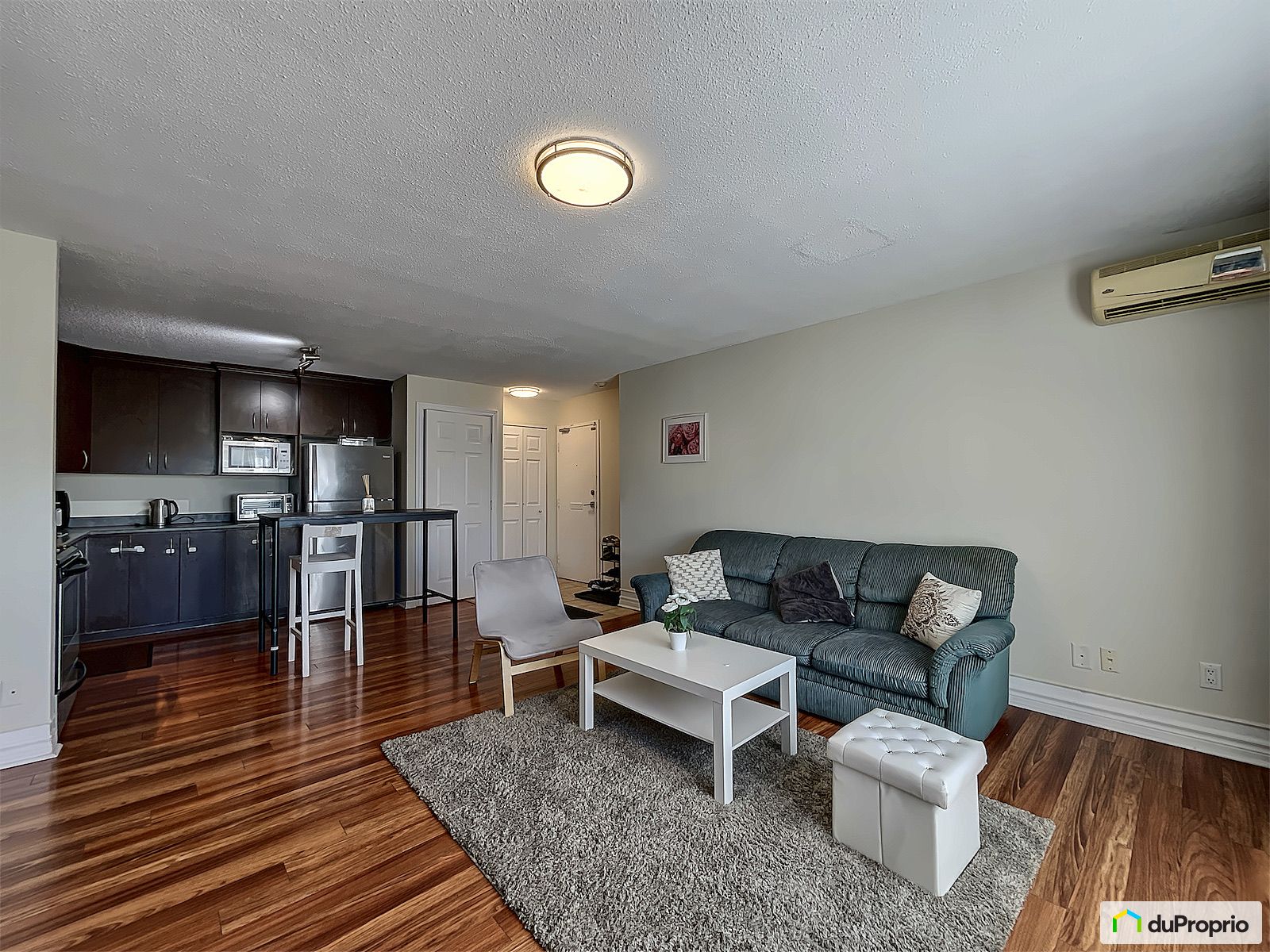 204 86 Rue Front — photo 2
