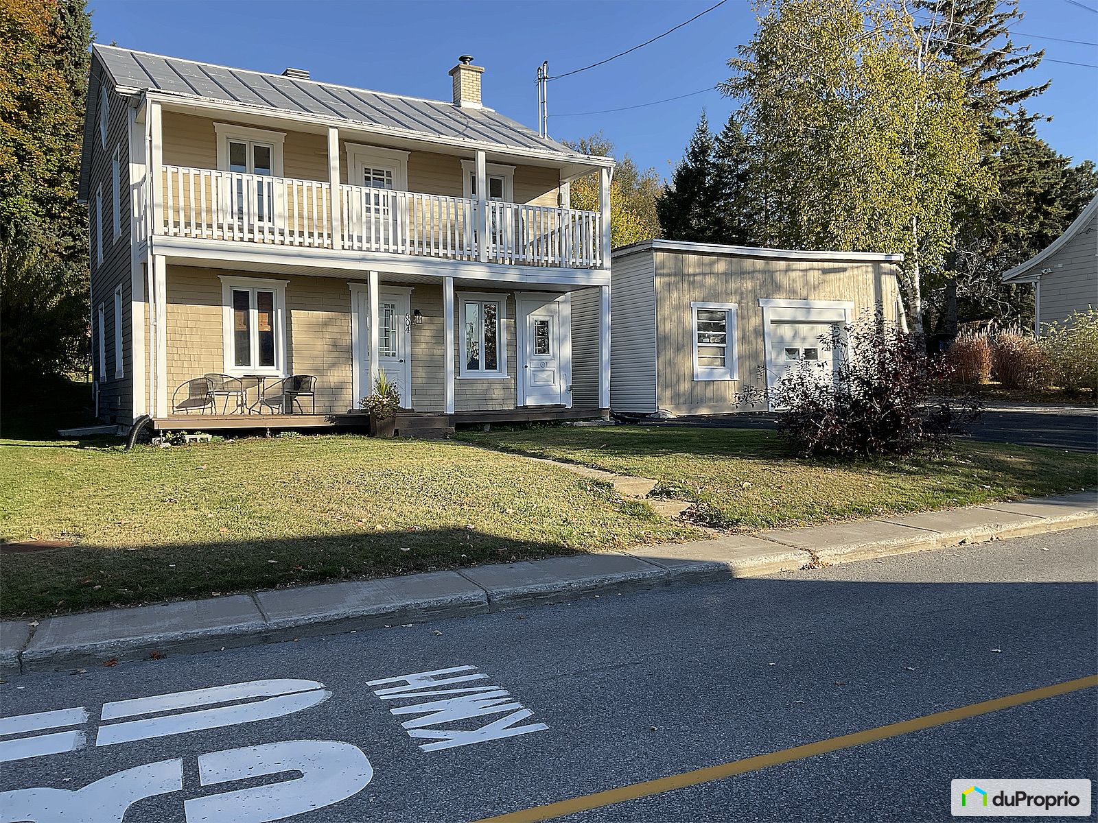 604 Rue Des Erables — photo 1