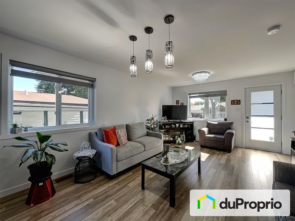 397 rue Laurin, St-Eustache for sale