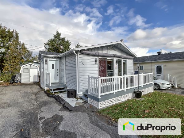 204 chemin des Habitation-des-Monts, St-Sauveur for sale