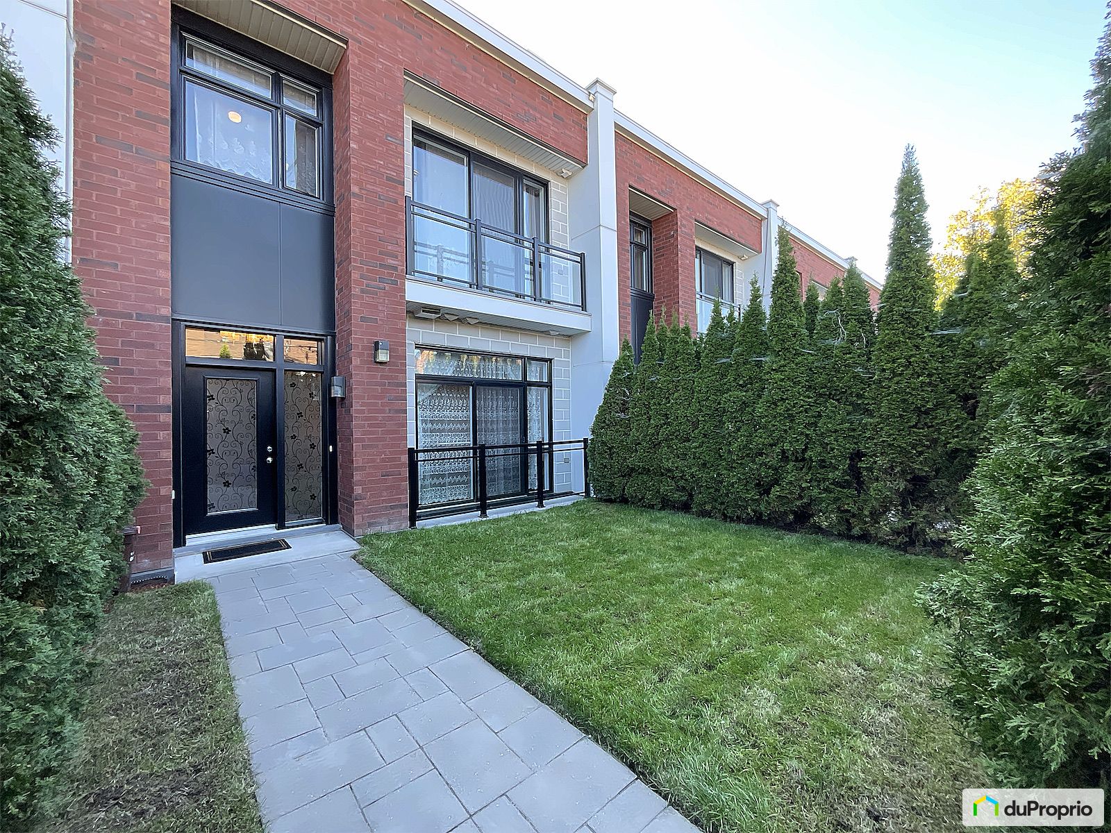 8022 Rue Jean Chevalier — photo 1