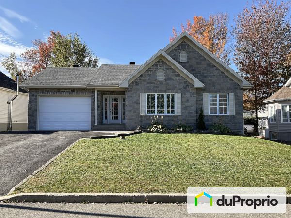 63 rue du Périgord, St-Étienne-De-Lauzon for sale