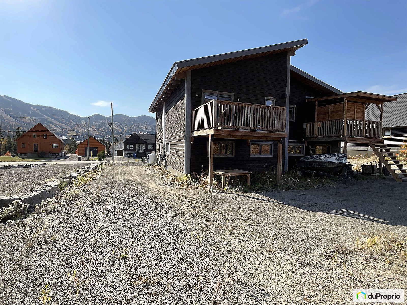 109 Rue De Meribel — photo 3