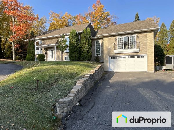 780 avenue de la Rochelle, Alma for sale