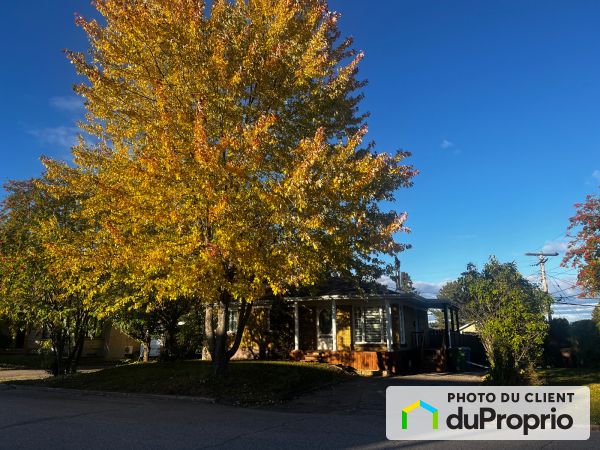 642 rue 9e, La Baie for sale