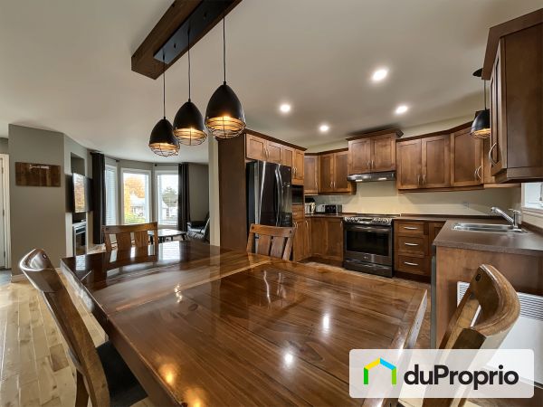 1270 boulevard des Érables, Valcourt for sale